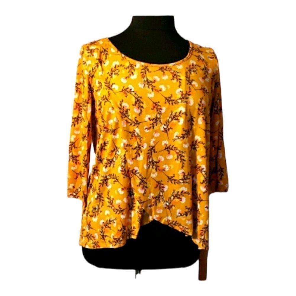 Plus Size Yellow floral top sz 18